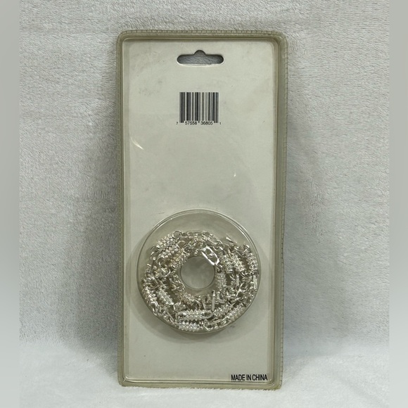 Auto Ice Pilot Dogtag Keychain Pendant 30” Chain Platinum Finish Rhinestone VTG. - Picture 4 of 4